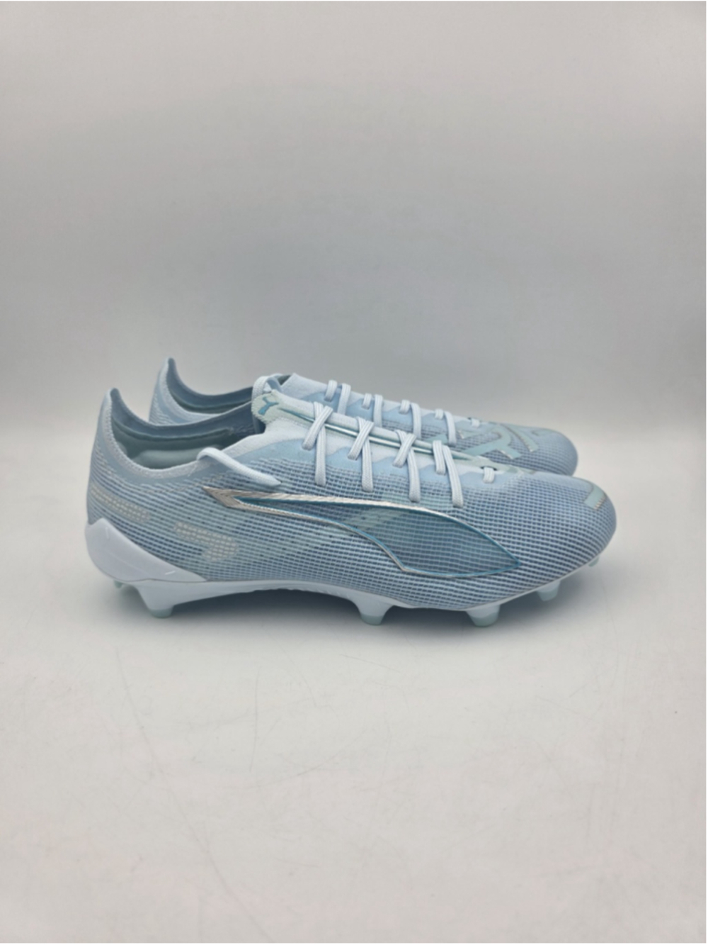 Puma Ultra 5 Ultimate FG 'Light Up Pack' Icy Blue Aqua 108639-01 Womens Size 9